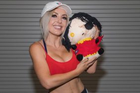 Jessica Nigri Cosplay Bowser