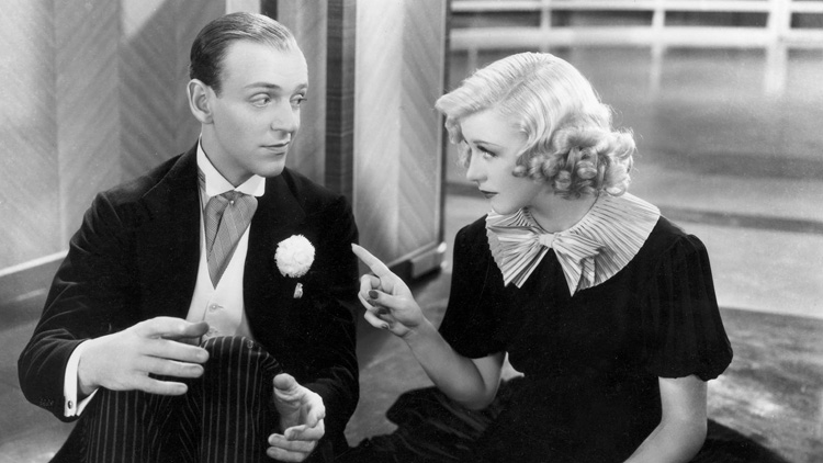 Binge & Buy: 'Captain Marvel' Realizes Her Heroic Potential