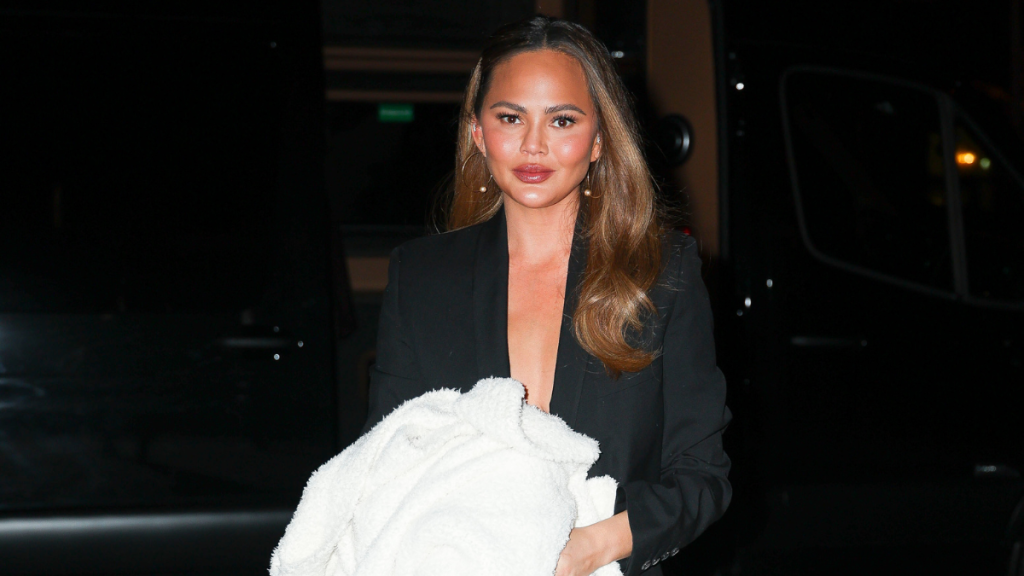 Chrissy Teigen Cravings LA Fire donation