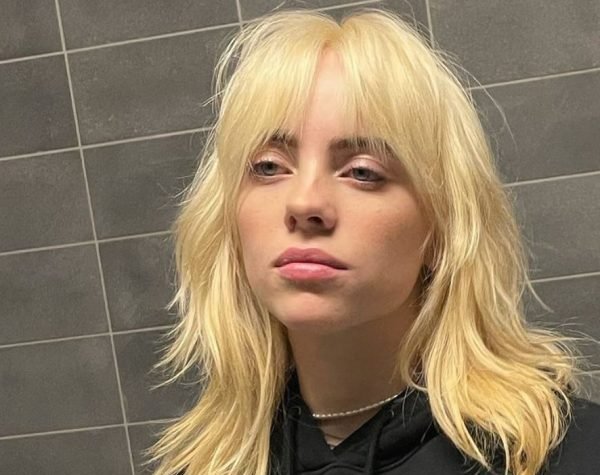 Billie Eilish Goes Blonde, Now Looks Like Every Other Boring Celebrity