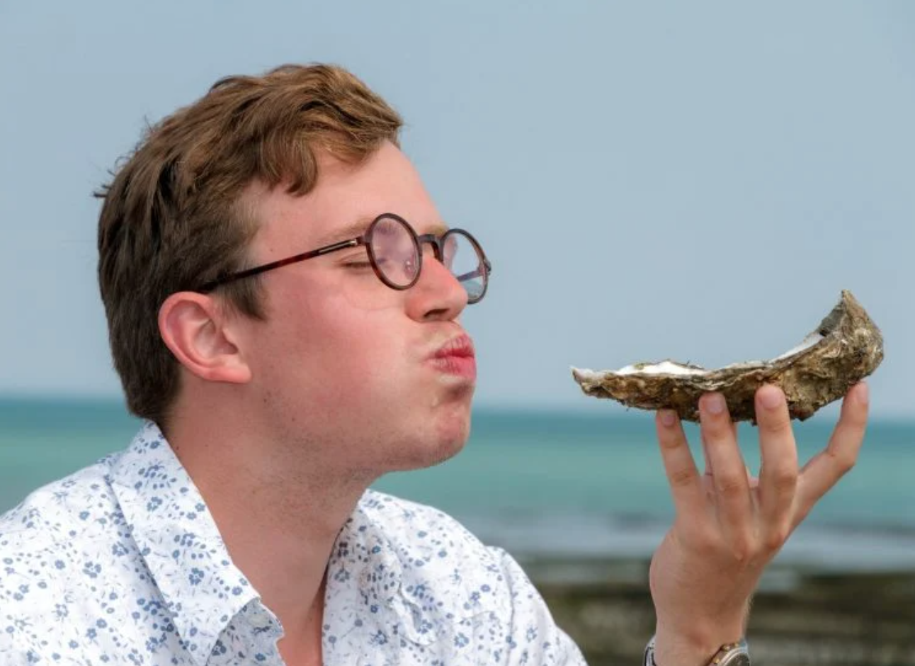 Meanwhile in Vancouver: Record Heat Cooks Mussels Alive, Beachside Seafood Experience With Guaranteed Food Poisoning Finally Not So Pricey