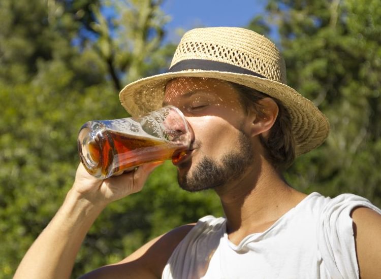 Guy on Beer Diet Loses 44 Pounds, Becomes Our Role Model