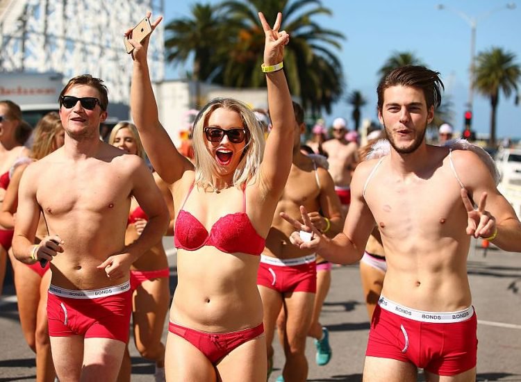 Hey, This Is America! Let College Kids Run Free In Their Underwear